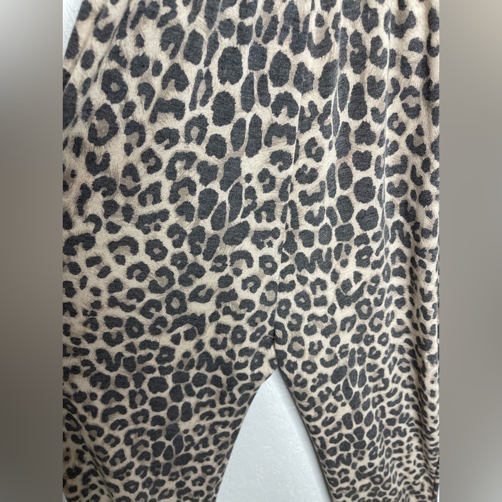 Lilypad Animal Print Sleeveless Jumpsuit One-Piece Romper Pockets Casual Medium - Picture 14 of 16